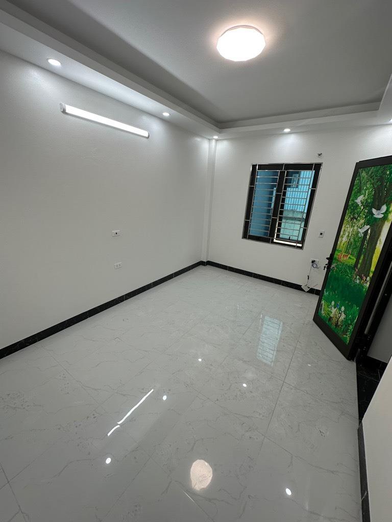 Bán Gấp Đất tặng Nhà 2 tầng tại Yên Nghĩa Hà Đông, DT 105 m2, Mặt tiền 6.2m  Giá 7.9 tỷ