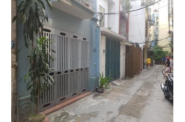 Bán gấp nhà 5 tầng Phạm Văn Đồng nhỉnh 6 Tỷ