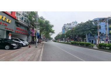 Nhà Mặt phố Hồng tiến Mới kong,Thang máy, Kinh Doanh 17.5 tỉ
