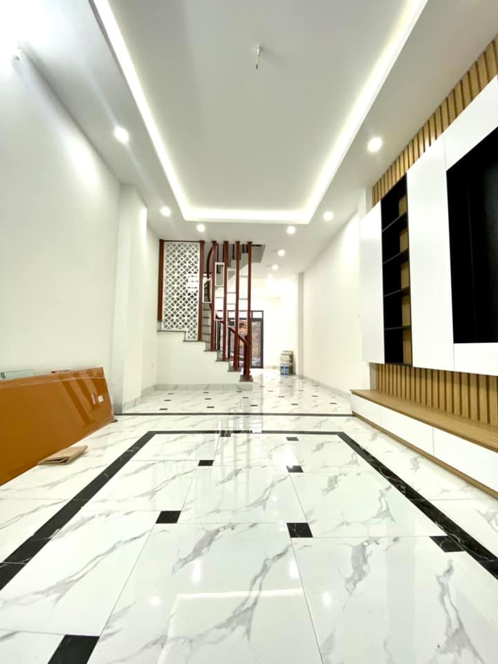 Siêu phẩm nhà Kim Đồng, ngõ thông rộng, gần phố 55m giá 6,1 tỷ