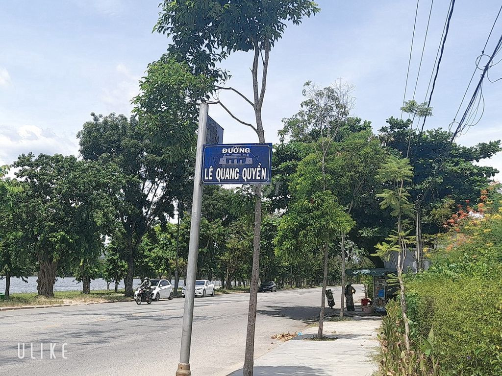 Bán gấp đất mặt tiền Lê Quang Quyền CÓ DT 116 M2 nằm ở Phường Hương Long, Thành phố Huế, Thừa Thiên