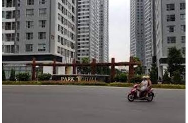 Bán đất tặng nhà 2 tầng ngõ 461 Minh Khai-Hai Bà Trưng 70m-mặt tiền 9,5m-giá 4,3 tỷ.