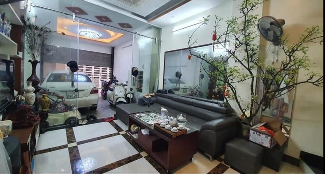 Bán nhà đẹp lung linh Lâm Du, Bồ Đề, Long Biên, ô tô đỗ cửa ~70m2 hơn 5 tỷ