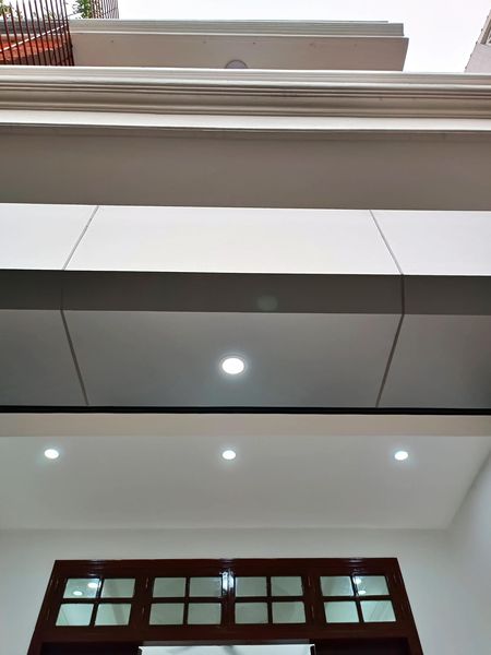 Nhà ĐẸP, sổ VUÔNG.  Minh Khai, Hai Bà Trưng, 3 tầng 45m, 3 Ngủ, đủ công năng