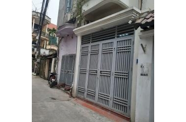 Bán nhà Nguyễn Văn Cừ, Long Biên,  40m2*5 tầng-Ngõ THÔNG,Ô TÔ VÀO NHÀ