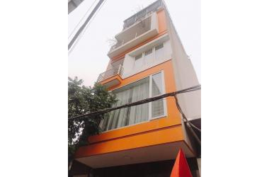 Cần bán gấp nhà Giang Biên, Long Biên, 50m2 x 4 tầng, Vỉa hè, KINH DOANH