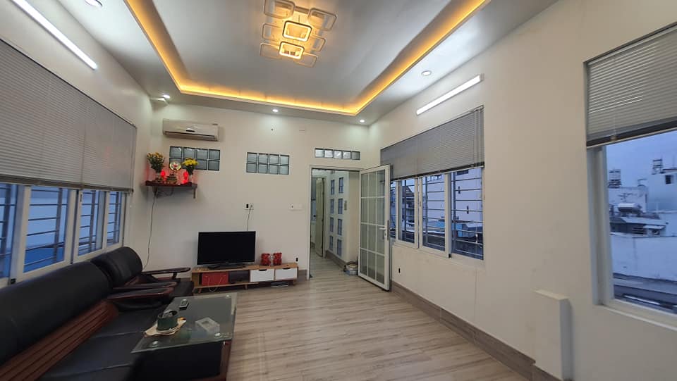 Lung linh Phú Nhuận. Nhà đẹp 5 tầng. 65m2. Chỉ 6 tỷ 6