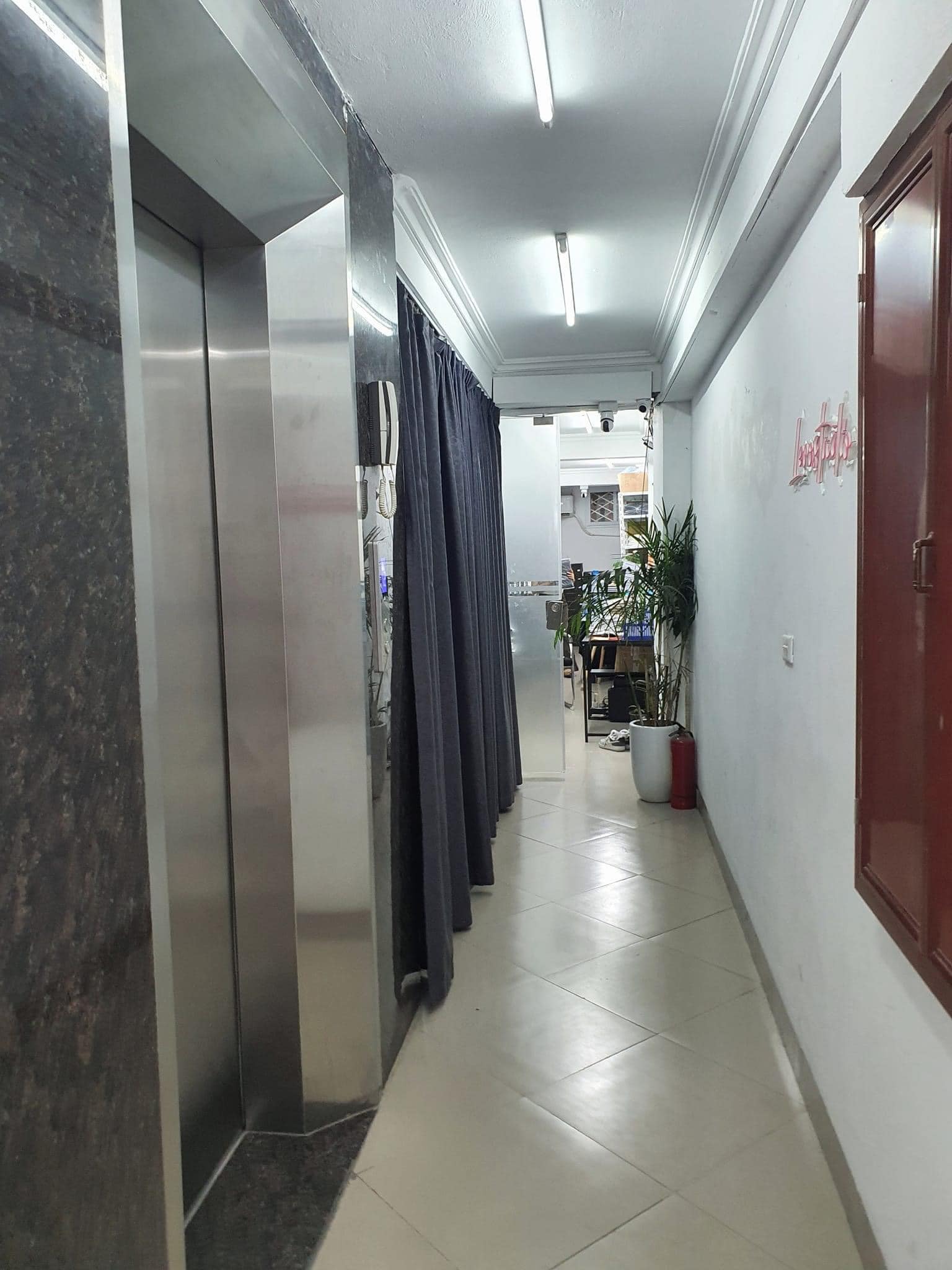 Siêu Phẩm mặt phố Khương Thượng, 58m2, MT: 5m, vỉa hè, thang máy, kinh doanh đẳng cấp. Giá 14 tỷ