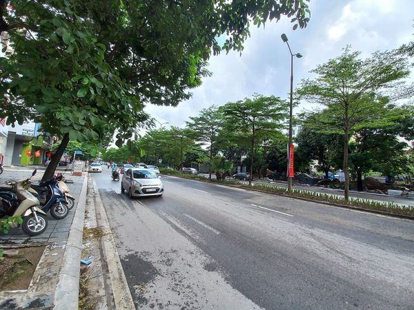 Bán đất CỰC RẺ mặt phố Nguyễn Khánh toàn 191m2 chỉ 57ty đơn giàn là nhà MP 2 làn đường vỉa hẻ rộng