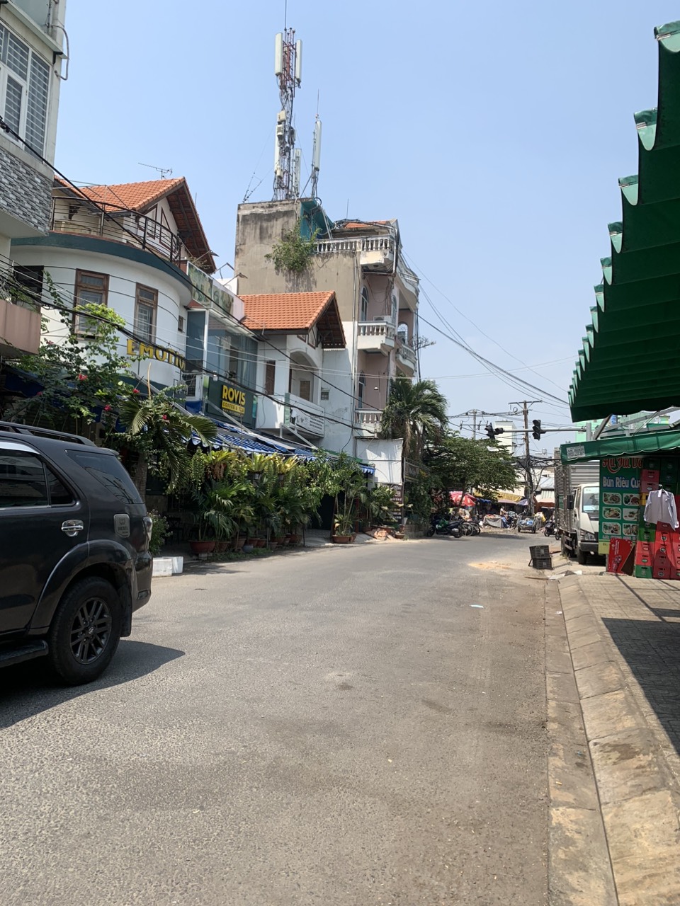 Nhỉnh 5ty nhà mt xe tải, Tân Sơn vs Phạm V bạch, Tân Bình