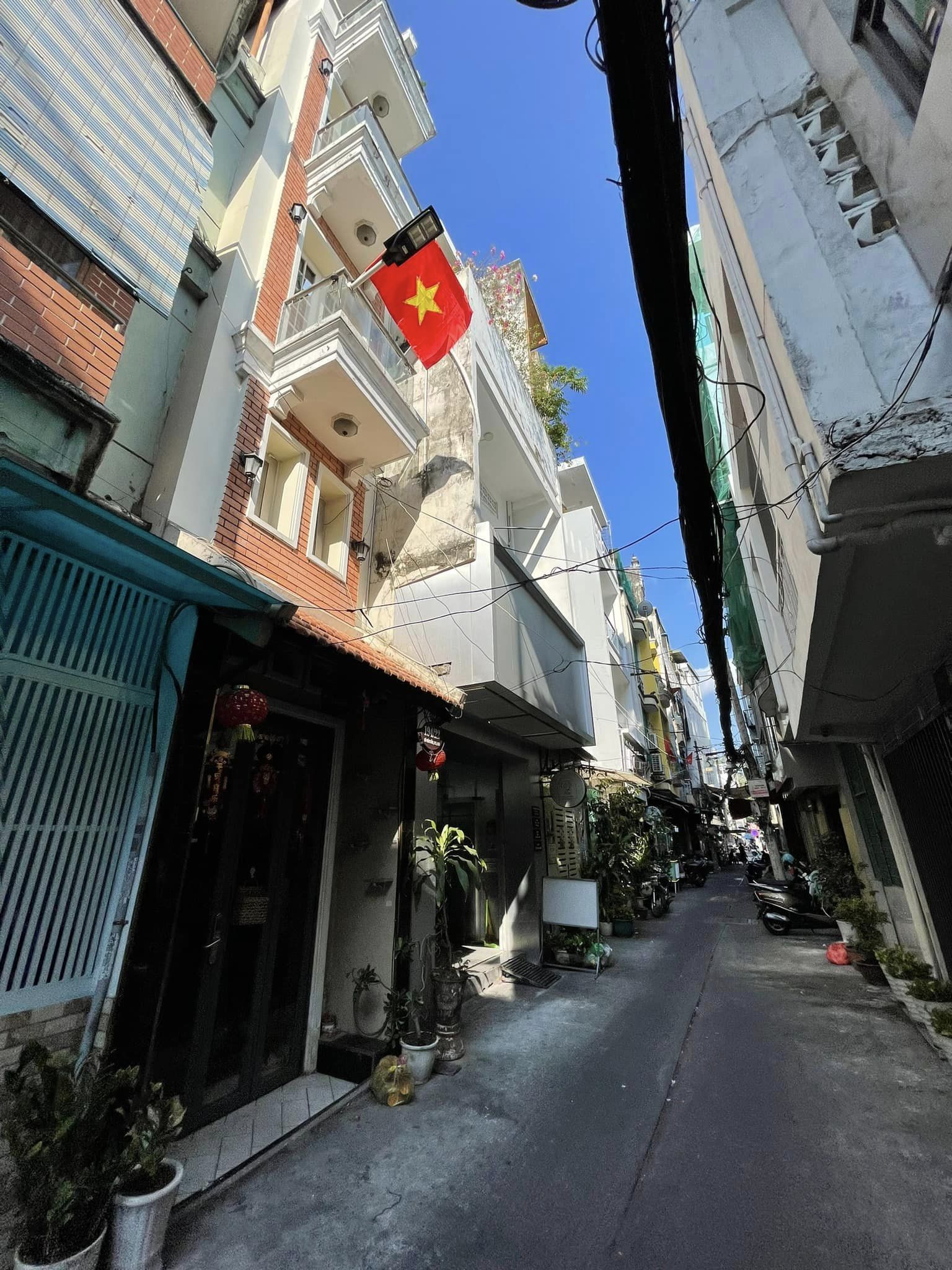 Cần Bán Nhà 2 Mặt Tiền Kinh Doanh Nguyễn Oanh, Phường 6 Quận Gò Vấp
