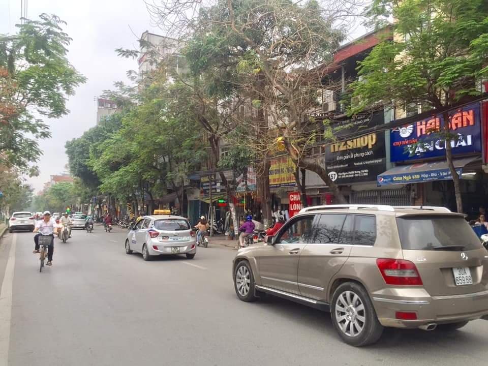 Bán Nhà phố Thái Thịnh 60m 1 nhà ra phố, đường xe tải tránh, Chỉ hơn 7 Tỷ.
