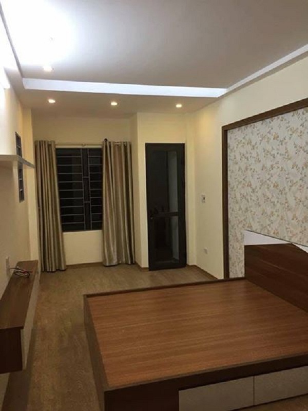 Bán nhà Mạc Thị Bưởi, nhà đẹp, ô tô vào nhà 3.8 tỷ. LH: 0975236723