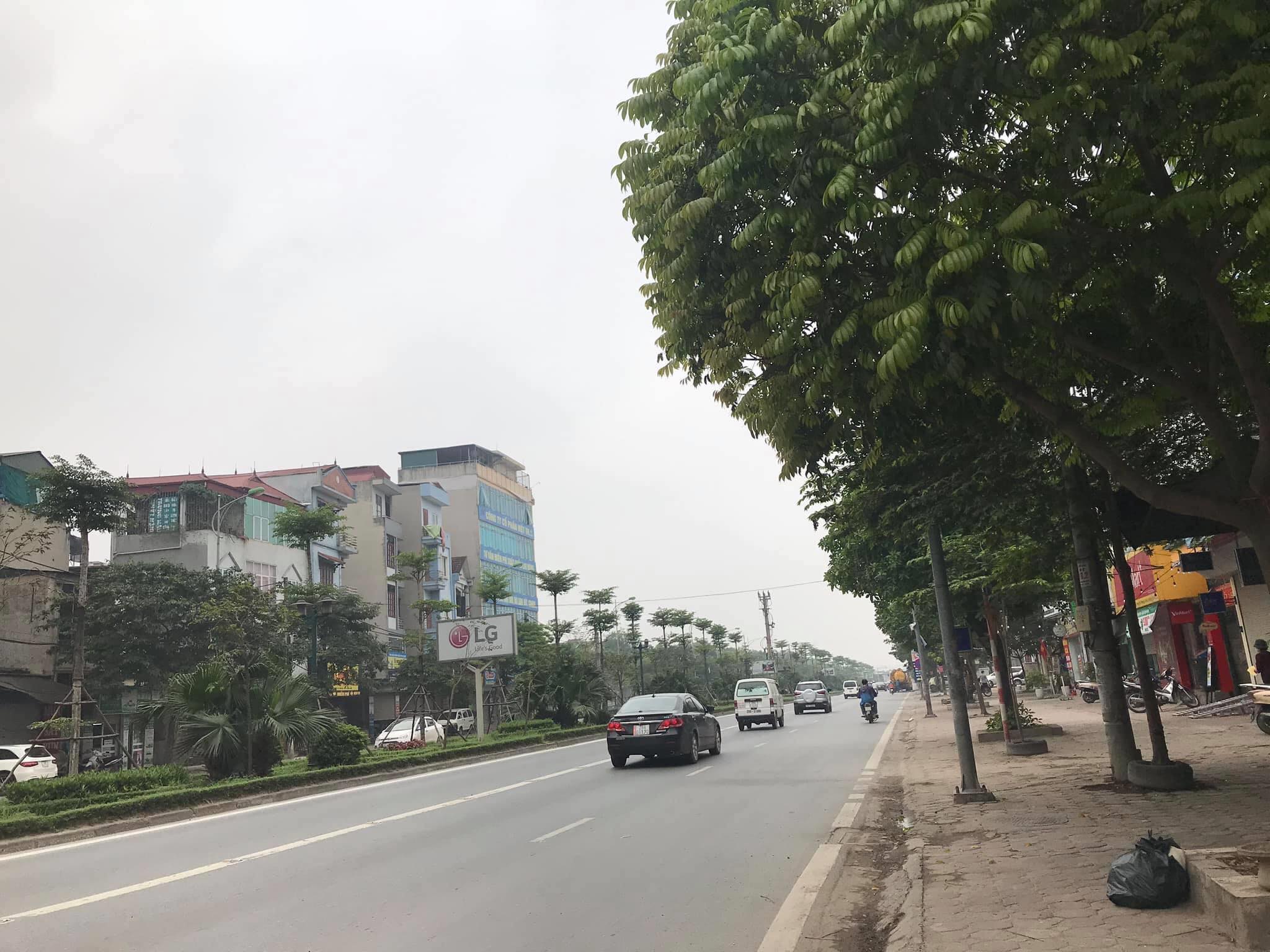 Bán gấp đất mặt phố Lê Trọng Tấn, Hà Đông, đối diện Pack City, cả phố còn 1 lô thôi