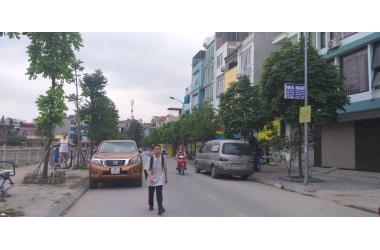 HIẾM Quận Thanh Xuân: 2 thoáng 68m, VIEW HỒ, ôm trọn 2 vỉa hè KINH DOANH, giá chào 8.18 tỷ