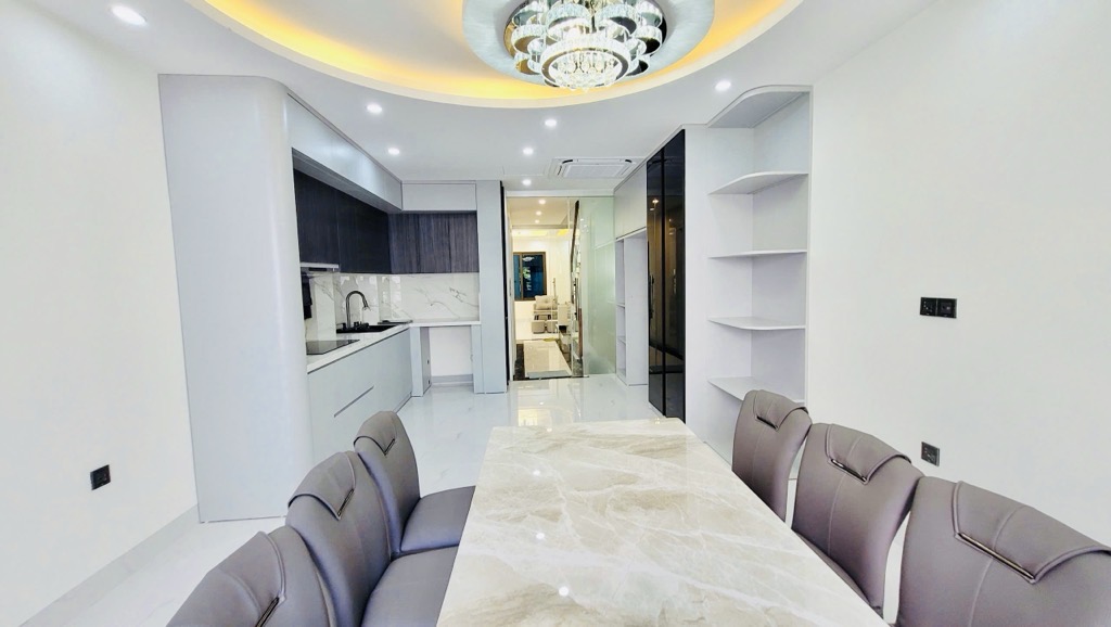 Bán nhà mới hoàn thiện tại Phúc Lợi - ô tô đỗ cửa - 65m2 xây độc lập - SĐCC - nhỉnh 7 tỷ