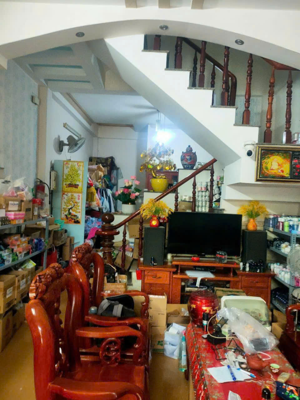 Bán Nhà 60m2 Ngay Nguyễn Ảnh Thủ Quận 12 - Hẻm Xe Hơi Tránh - 3 Tầng