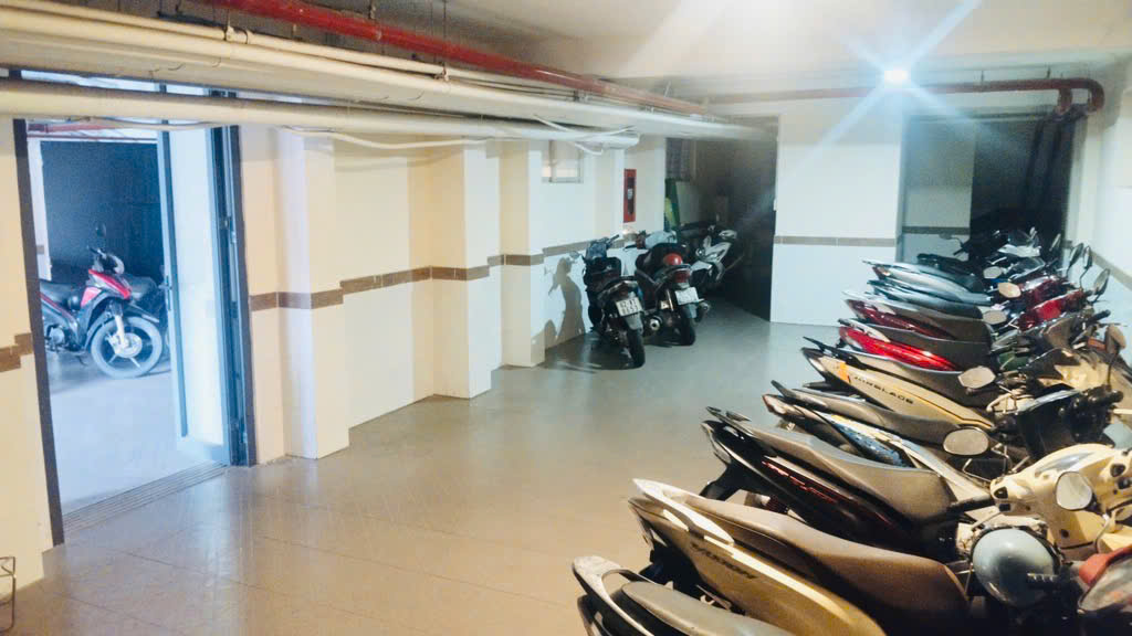 Bán Toà Nhà Khách Sạn - 115m2 - 6 Tầng - Doanh Thu Khủng Gần 200Tr/Tháng