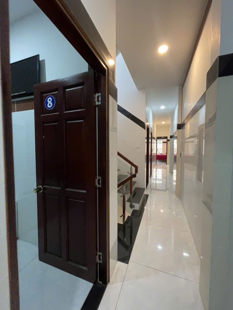 Quận 12 - Lê Văn Khương 108m2 ( 4.5x24 ) - HẺM XE HƠI TRÁNH  - 12 PHÒNG CHO THUÊ