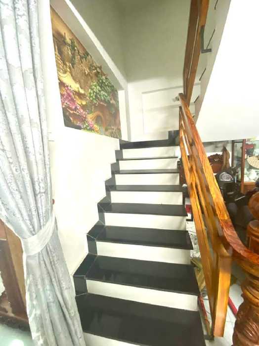 Q12 - NHÀ MẶT TIỀN ĐƯỜNG –NỘI THẤT ỐP TOÀN GỖ ĐỎ-  NGANG 5M ĐẸP NỞ HẬU TÀI LỘC 5.4M - 7 Tỷ