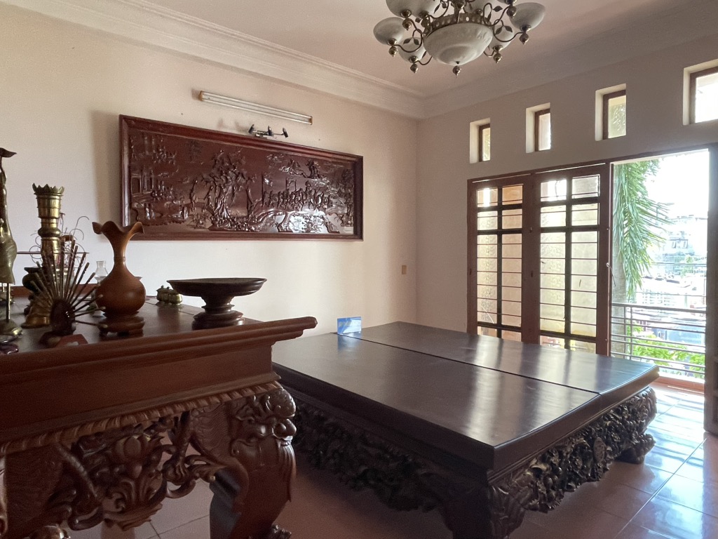 Chủ Bán Gấp Biệt Thự Giảm 200Tr Q12 - 136m2 ( 8x17 ) - Hẻm Oto Tránh - Nhỉnh 8 Tỷ X