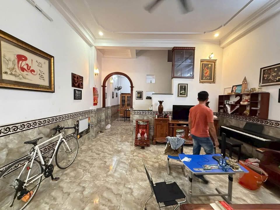 50M2, 2 TẦNG, 4 TỶ NHỈNH, MẶT TIỀN ĐƯỜNG PHƯỜNG PHƯỚC LONG A, TP THỦ ĐỨC