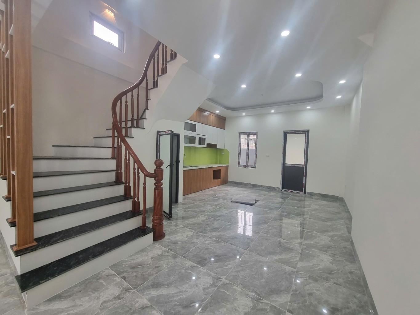 BÁN GẤP NHÀ RIÊNG TẠI XÃ ĐẠI THÀNH, QUỐC OAI