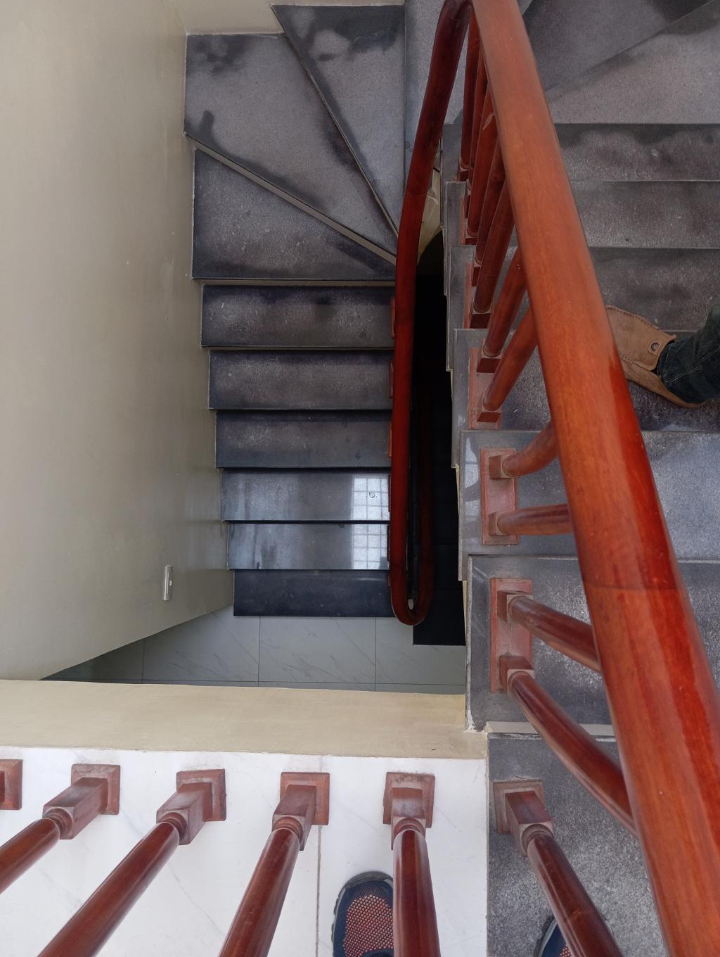 SIÊU HIẾM NHÀ 4 TẦNG MỚI ĐẸP LONG LANH GIÁ CHỈ HƠN 4TỶ