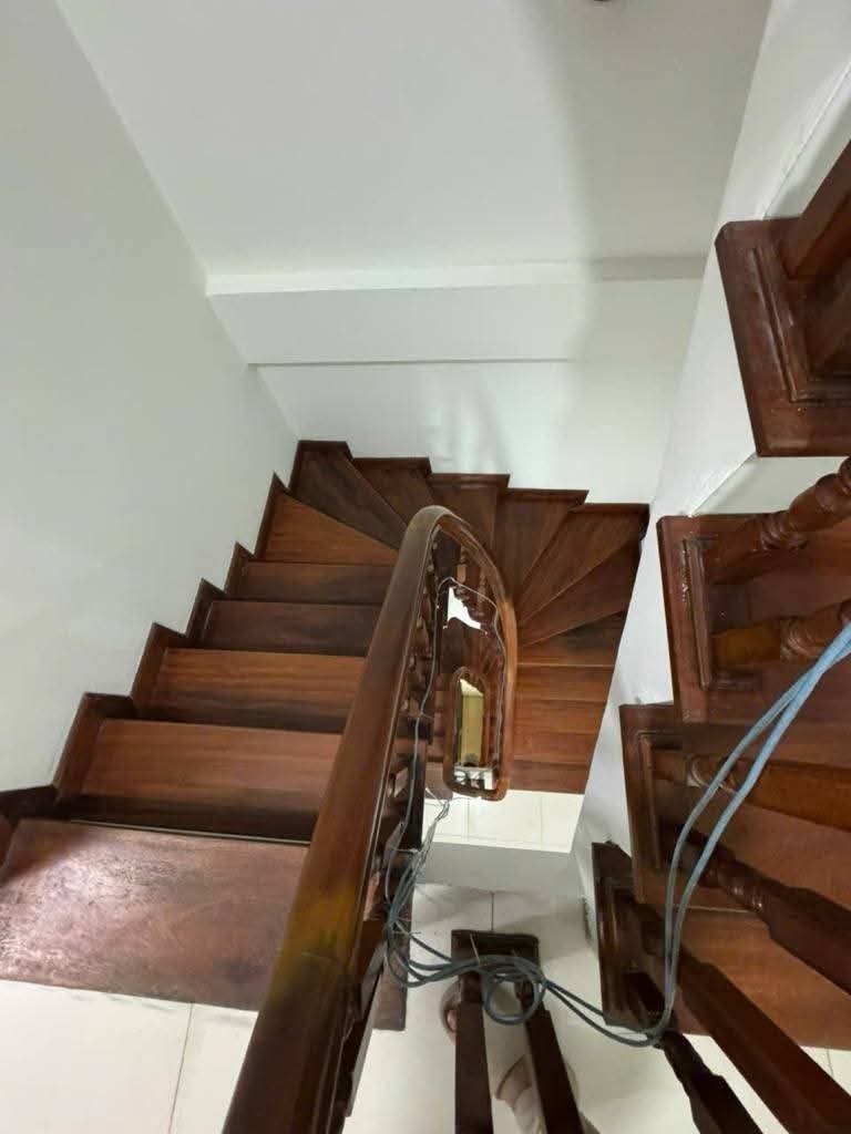 BÁN NHÀ CẦU DIỄN – THANG MÁY – FULL ĐỒ – NGÕ THÔNG – DOANH THU 450 TRIỆU/NĂM