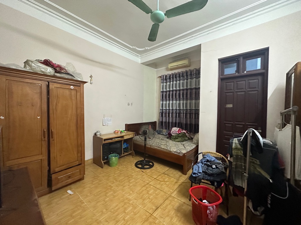 CỰC HIẾM- MẶT NGÕ NÔNG – Ô TÔ – MẶT TIỀN RỘNG CHỦ NHÀ NHIỆT BÁN