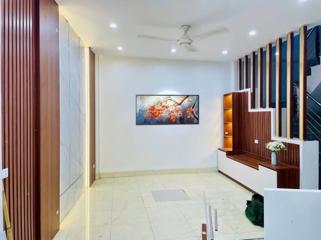 BÁN NHÀ ĐẸP – SÂN RỘNG – PHỐ YÊN VĨNH, HOÀI ĐỨC- GIÁ RẺ NHẤT KHU VỰC