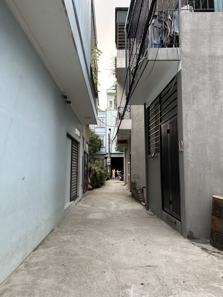 NHÀ MỚI ĐẸP – Ô TÔ ĐỖ CỔNG – 4 TẦNG DÂN XÂY - GIÁ CŨNG ĐẸP