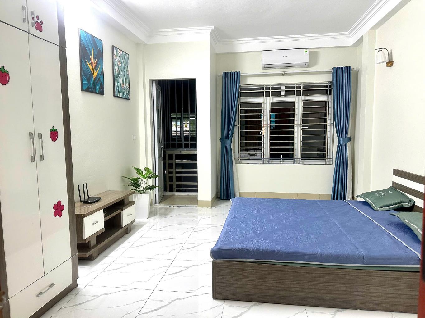 SIÊU PHẨM TRỊNH VĂN BÔ – Ô TÔ ĐỖ CỬA