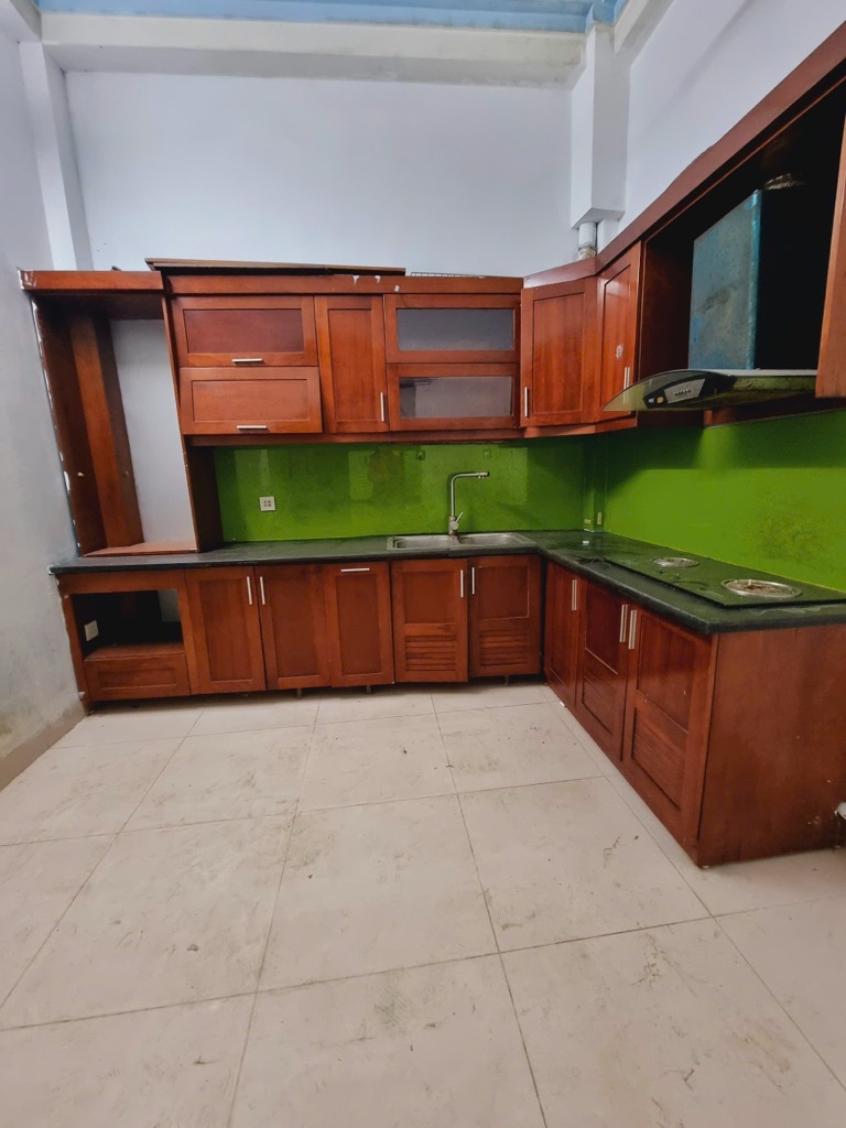 BÁN GẤP NHÀ PHỐ 5 TẦNG – MỄ TRÌ THƯỢNG– KINH DOANH ĐỈNH