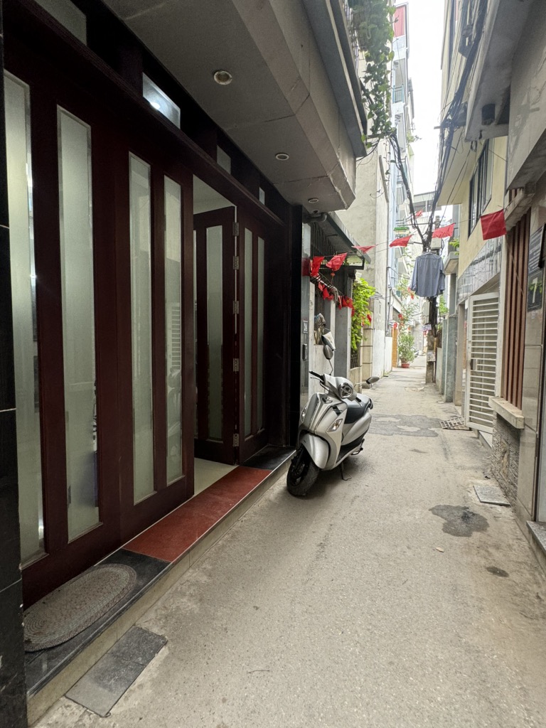 NHÀ ĐẸP MỄ TRÌ THƯỢNG - 5 TẦNG - Ở NGAY - DT 52m - GIÁ CHỈ 9.2 TỶ