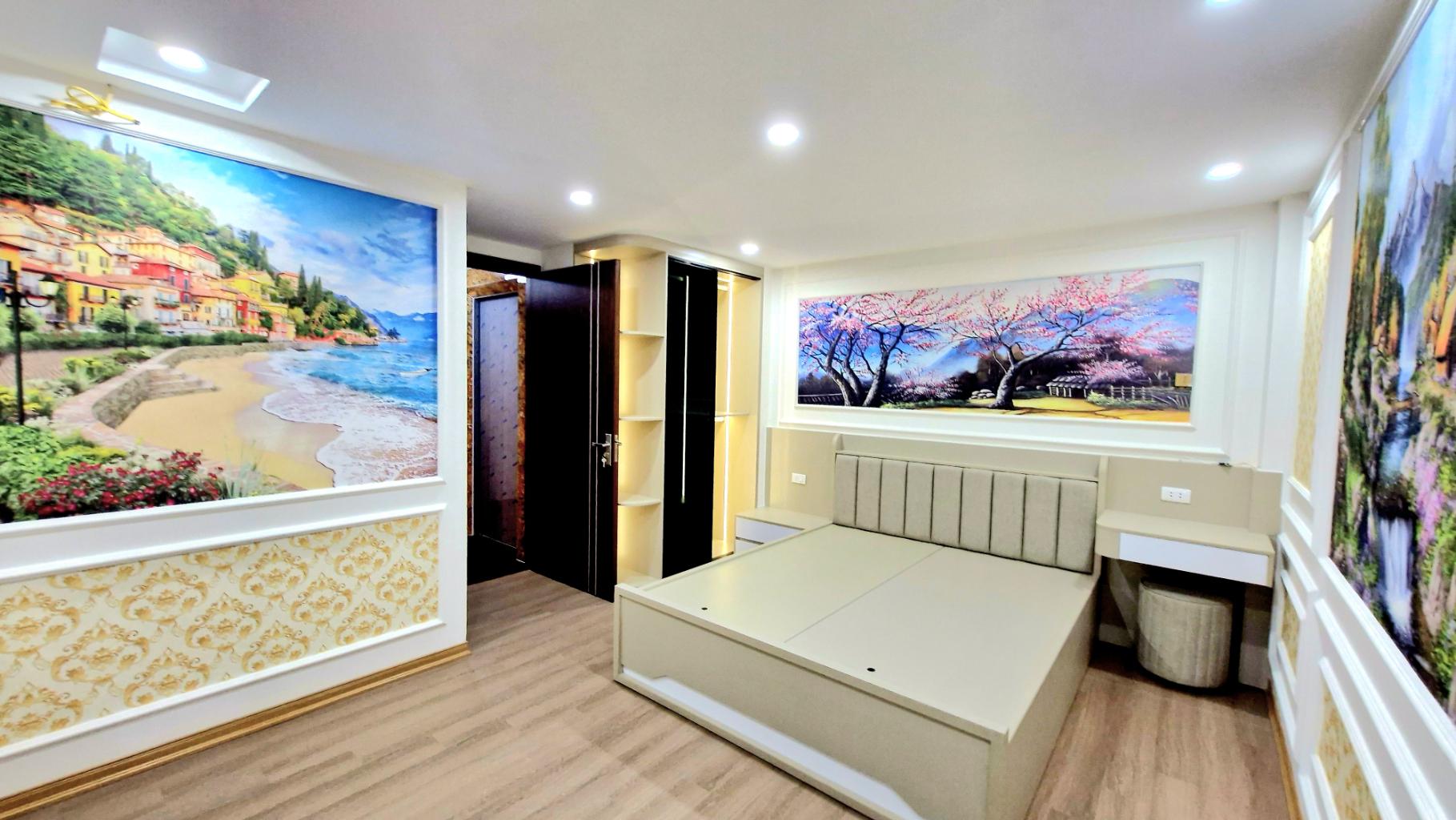 DUY NHẤT 1 CĂN- MẶT PHỐ TẠI CHỢ VÂN CANH - KINH DOANH SẦM UẤT- PHỐ 3 Ô TÔ TRÁNH - 5 TẦNG