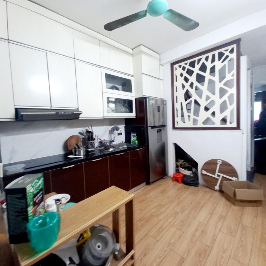 DUY NHẤT 1 CĂN- MẶT PHỐ TẠI CHỢ VÂN CANH - KINH DOANH SẦM UẤT- PHỐ 3 Ô TÔ TRÁNH - 5 TẦNG