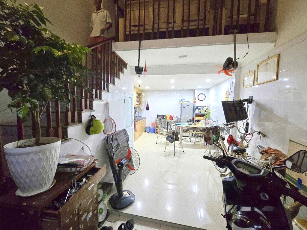 CHÍNH CHỦ GỬI BÁN NHÀ RIÊNG- AN TRAI-VÂN CANH-HOÀI ĐỨC- ÔTÔ QUA NHÀ - 5 TẦNG MỚI ĐẸP - FULL NỘI THẤT - Ở NGAY- DT 30 M ​