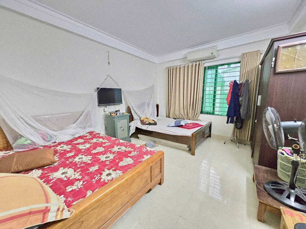 CHÍNH CHỦ GỬI BÁN NHÀ RIÊNG- AN TRAI-VÂN CANH-HOÀI ĐỨC- ÔTÔ QUA NHÀ - 5 TẦNG MỚI ĐẸP - FULL NỘI THẤT - Ở NGAY- DT 30 M ​