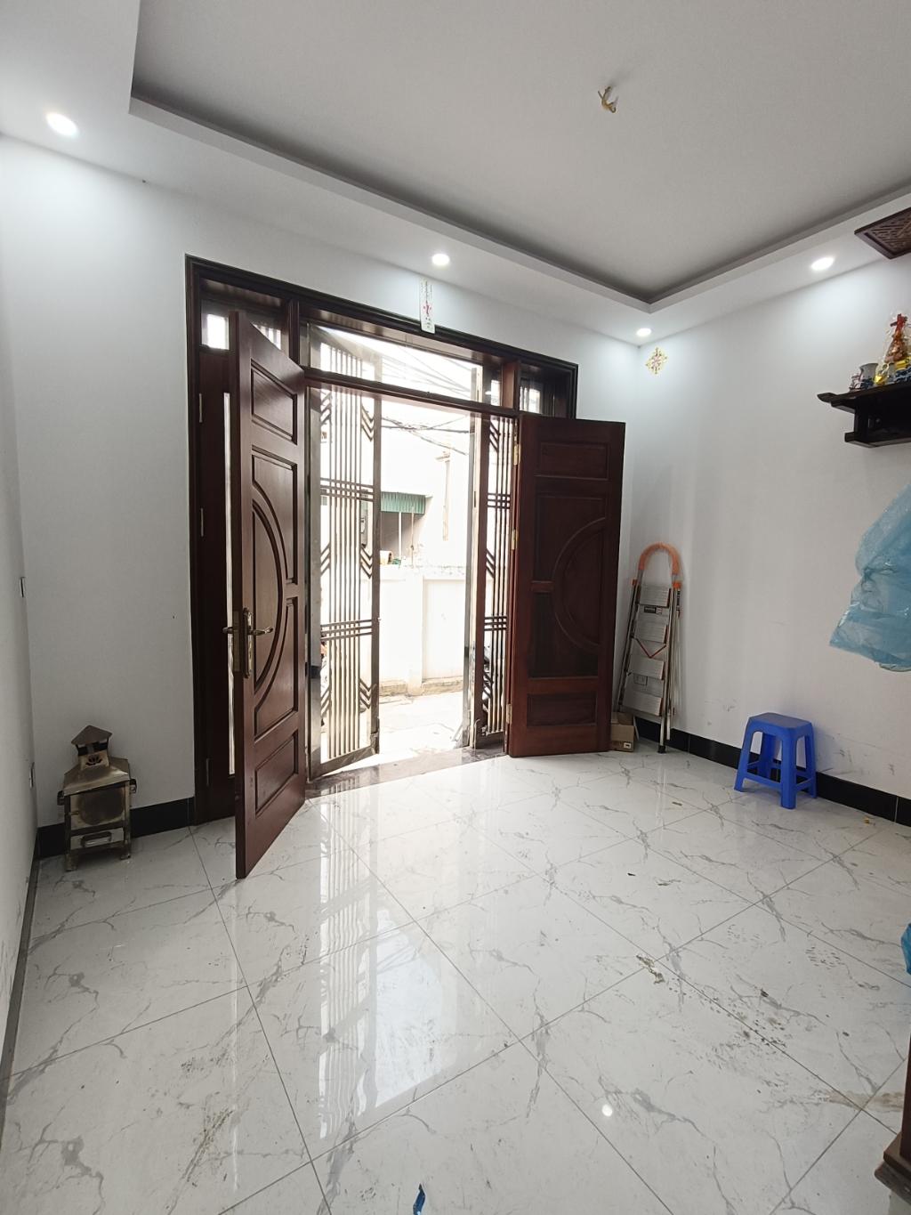 BÁN NHÀ- AN TRAI-VÂN CANH- ÔTÔ 7 CHỖ QUA NHÀ - 5 TẦNG LONG LANH - FULL NỘI THẤT - Ở NGAY- GIÁ HƠN 6 TỶ CÓ THƯƠNG LƯỢNG