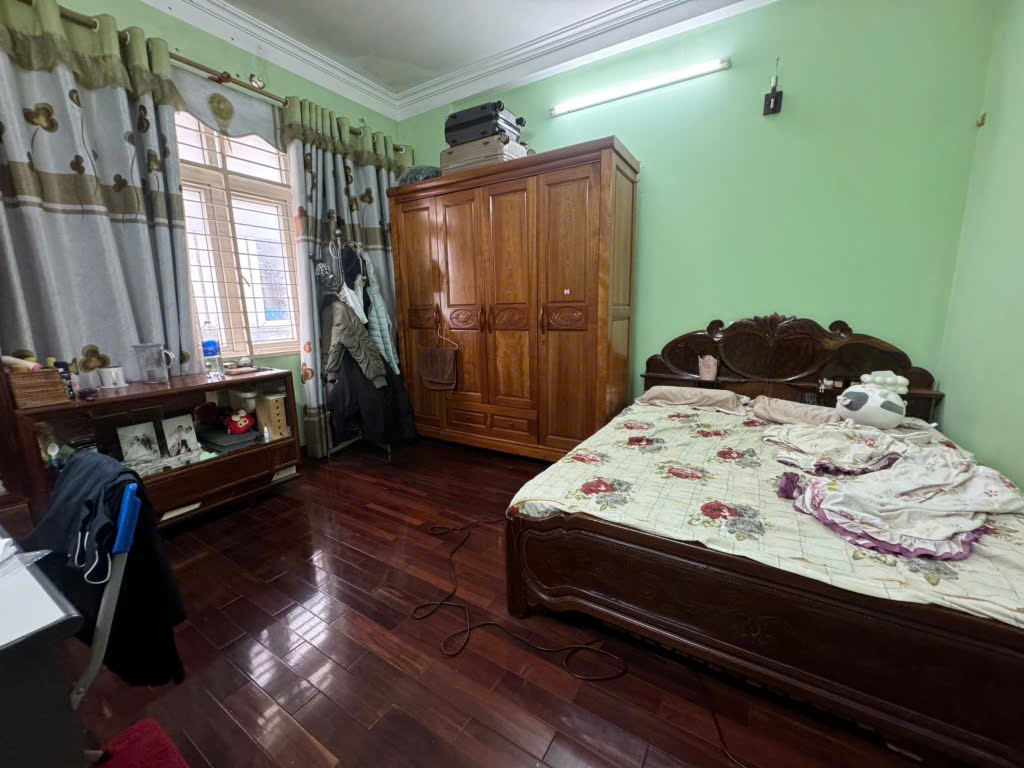 BÁN NHÀ XUÂN PHƯƠNG - SỔ 46M - GIÁ HƠN 6 TỶ-3 TẦNG MỚI ĐẸP FULL NỘI THẤT XỊN SÒ - Ở NGAY