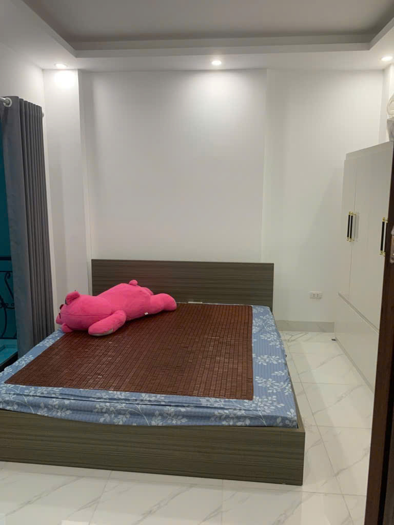 MẶT PHỐ AN TRAI-HOÀI ĐỨC- ÔTÔ ĐỖ CỔNG- CHỈ NHỈNH 6 TỶ CÓ THƯƠNG LƯỢNG- 5 TẦNG MỚI ĐẸP - FULL NỘI THẤT - Ở NGAY ​