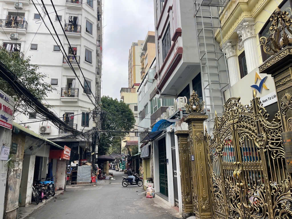 BÁN NHÀ HỒ TÙNG MẬU -CHỈ NHỈNH 7 TỶ- 5 TẦNG LONG LANH -FULL NỘI THẤT- Ở NGAY