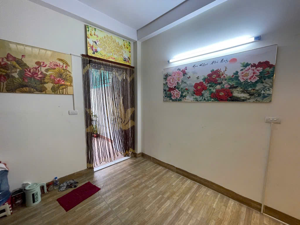 BÁN NHÀ HỒ TÙNG MẬU -CHỈ NHỈNH 7 TỶ- 5 TẦNG LONG LANH -FULL NỘI THẤT- Ở NGAY