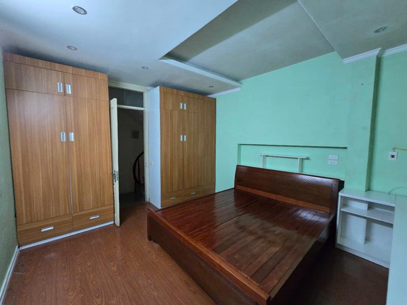 Bán nhà Doãn Kế Thiện Cầu Giấy 5 tầng 2 thoáng giá chưa đến 7 tỷ