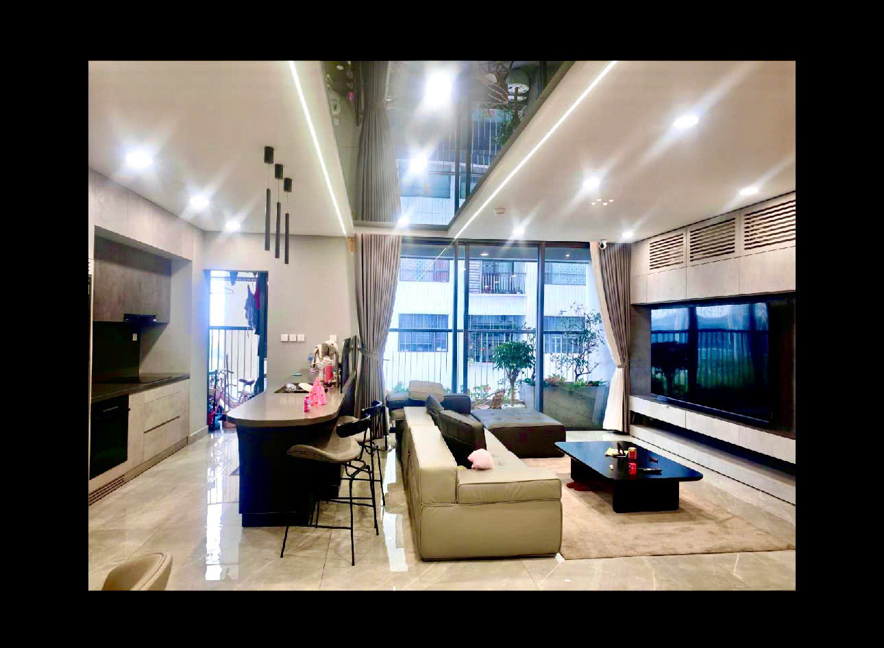 CHUNG CƯ VIP NGOẠI GIAO ĐOÀN - CĂN HỘ GÓC - TẦNG TRUNG - 2 MẶT THOÁNG (11.95t)