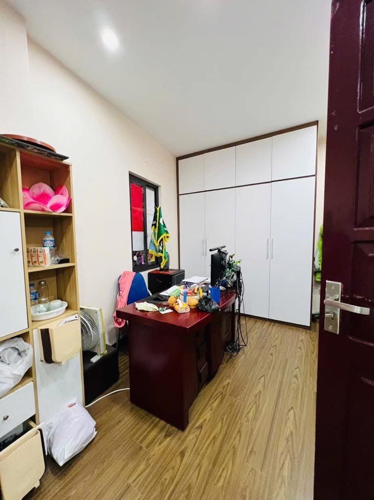 PHÂN LÔ CÁN BỘ 45M2 LÔ GÓC, Ô TÔ ĐỖ CỬA VÀO NHÀ, 30M RA MẶT QL21B . HƠN 6 ĐỒNG