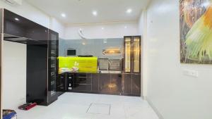 BÁN NHÀ Ở NGÕ LÊ TRỌNG TẤN, SỔ ĐỎ CHÍNH CHỦ , PHỐ TRUNG TÂM , THUẬN TIỆN ĐI HỌC ĐI LÀM. 35 M2 7 TỶ