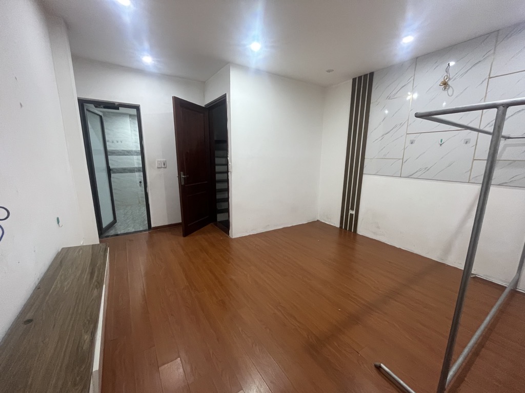 BÁN NHÀ MỄ TRÌ
