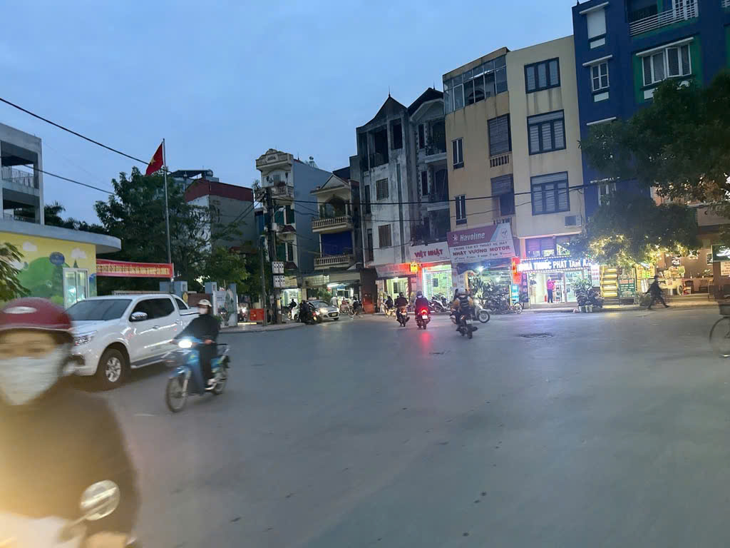 Bán nha ở gia lâm